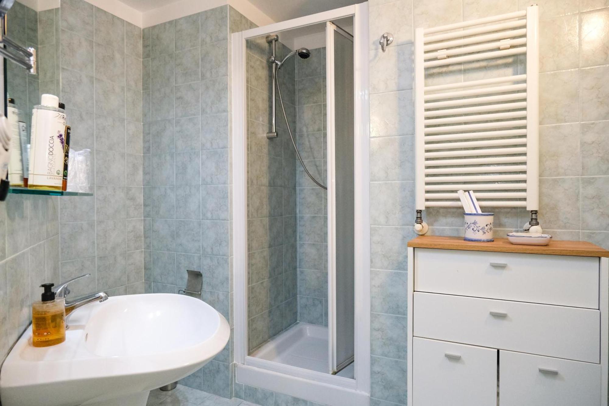 Domus Lilium Apartment Рим Екстериор снимка