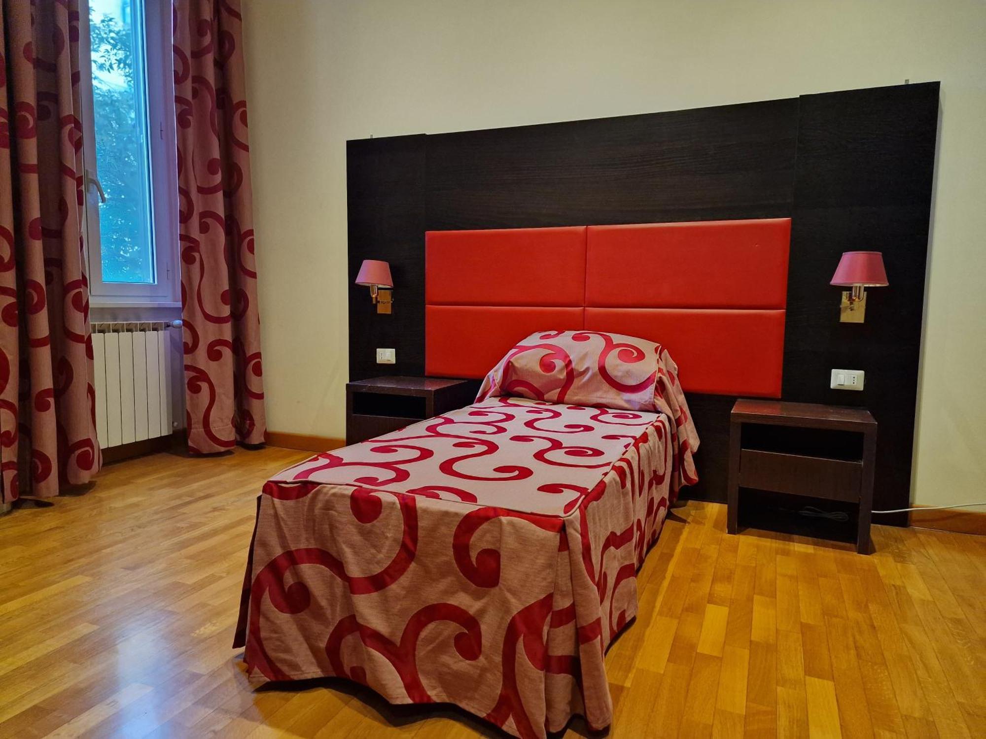 Domus Lilium Apartment Рим Екстериор снимка