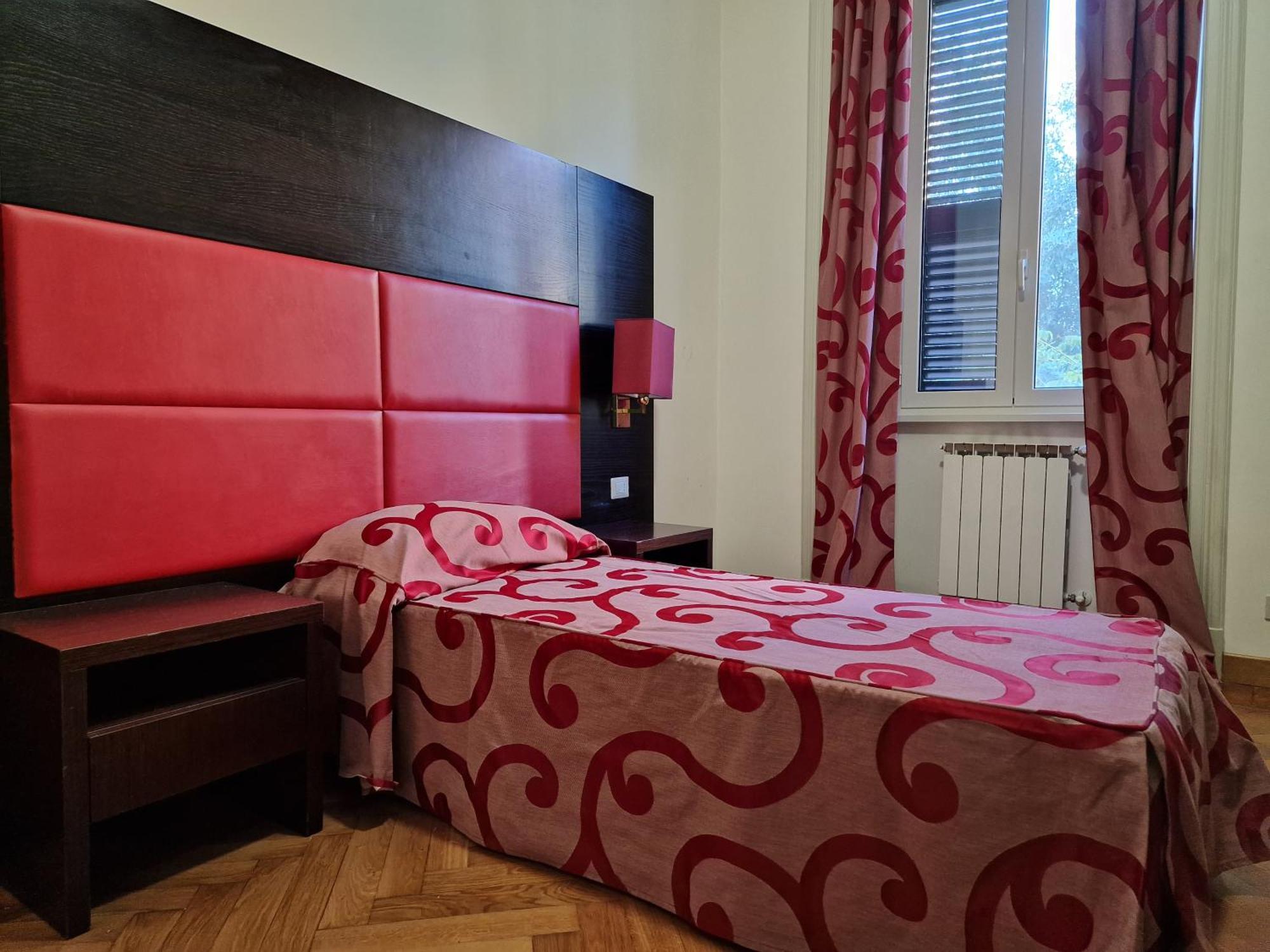 Domus Lilium Apartment Рим Екстериор снимка