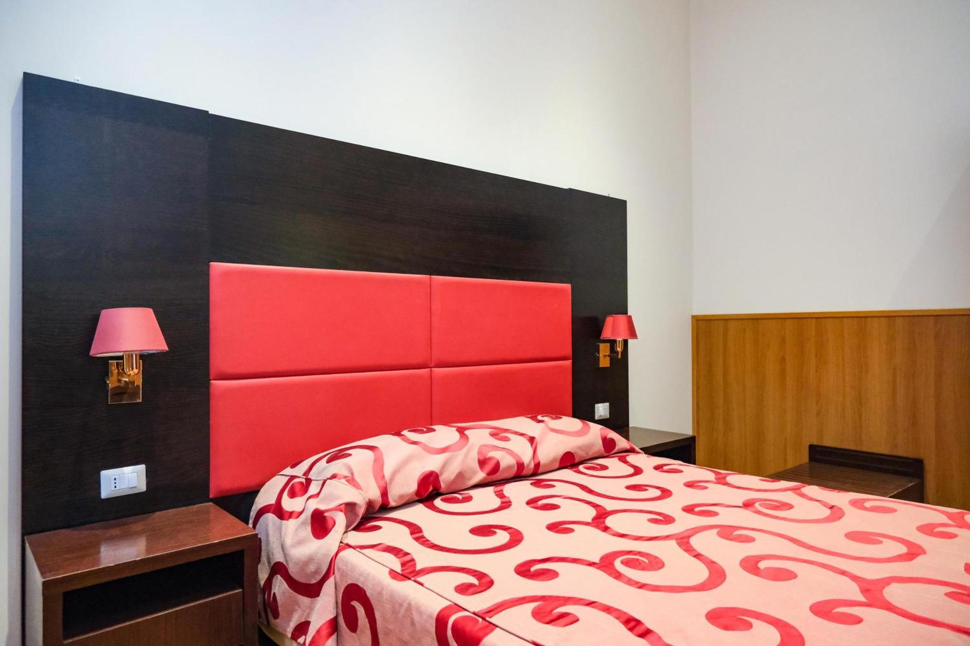 Domus Lilium Apartment Рим Екстериор снимка